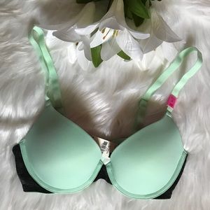 NWT PINK Push Up Bra